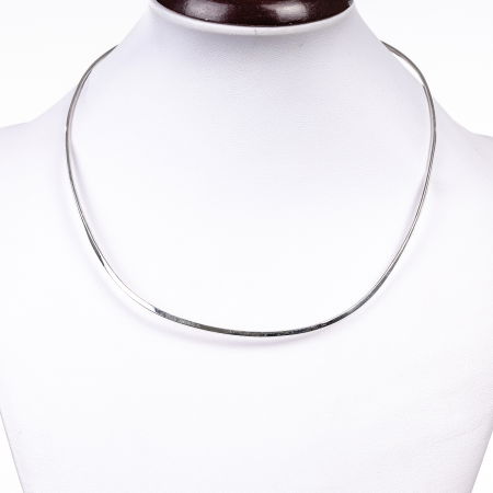 Coliere & Lanțuri din Argint - Colier rigid cu forma anatomica, din argint