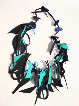 Colier handmade  din piele naturala, asimetric, nuante verde turcoaz ,unicat [1]