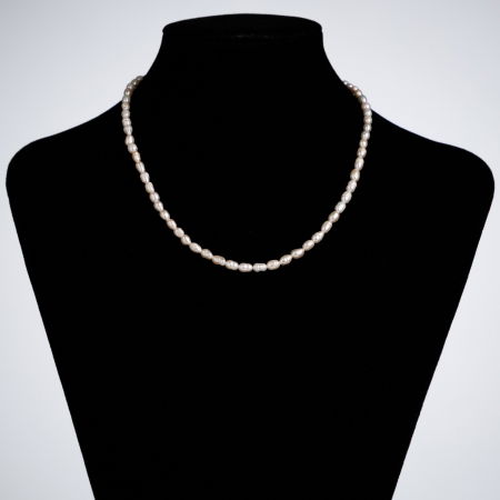 Colier la baza gatului din perle naturale de cultura, alungite de 5 mm– lungime 40 cm [1]