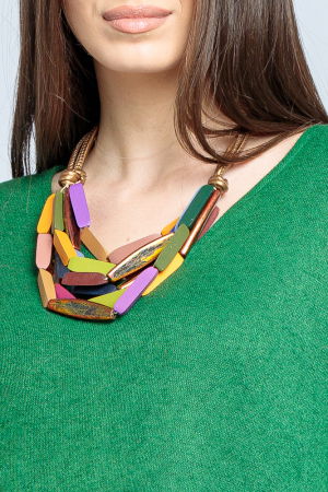 Colier multicolor din lemn cu nuante pastelate [1]