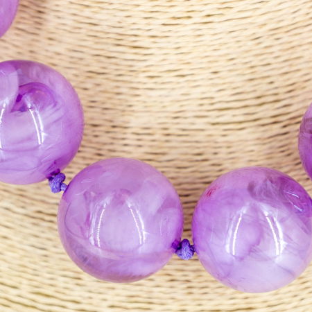 Colier scurt in stil retro, cu bile mari liliachii [1]