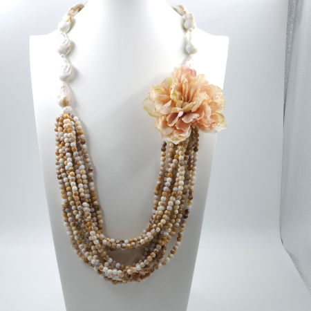 Colier statement cu floare 3D si siraguri de margele – design romantic [2]