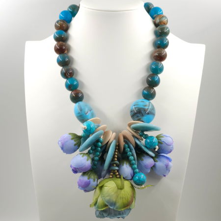 Colier statement cu flori decorative 3D si elemente turcoaz – design artistic [6]