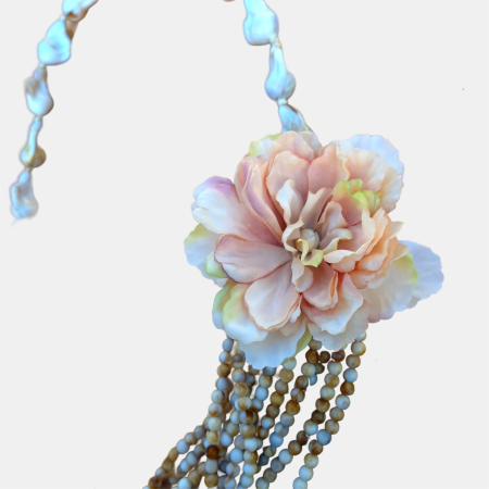 Colier statement cu floare 3D si siraguri de margele – design romantic [2]