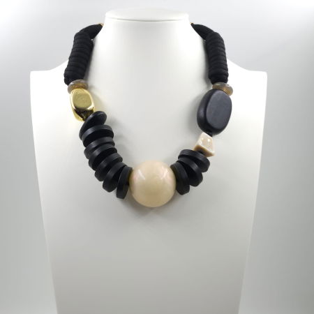 Colier statement geometric cu element central supradimensionat – design modern [3]