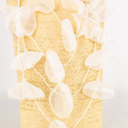 Colier statement alb cu petale textile de mac 3D din organza - design artistic italian - Copie [1]