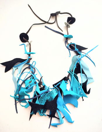 Coliere handmade piele naturala - Colier turcoaz din piele naturală, asimetric, unicat