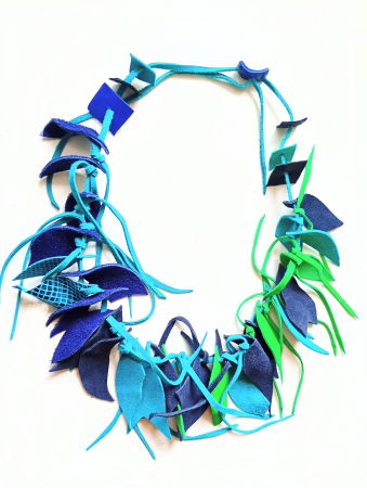 Bijuterii Noutați - Colier unicat handmade  din piele naturala turcoaz ,verde, albastru electric