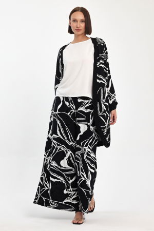 Compleu 3 piese cu bluza alba, pantaloni si blazer cu imprimeu alb-negru [3]