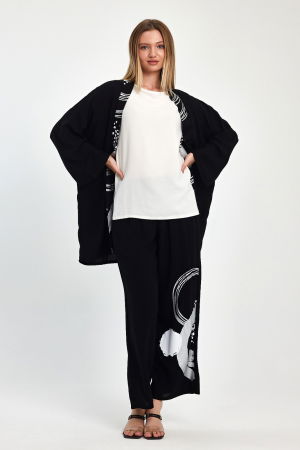 Compleu 3 piese cu bluza alba, pantaloni si blazer negre cu imprimeu argintiu metalizat [4]