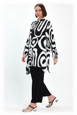 Pantaloni casual - Compleu cu bluza lunga tip tunica si pantaloni, negru cu alb