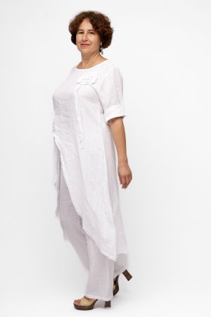 Compleu cu flori aplicate din in, cu bluza tunica mai lunga in spate si pantaloni, alb [3]