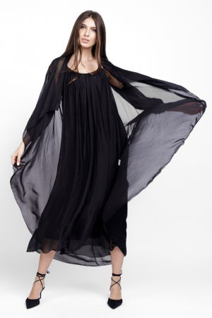 Pantaloni masuri mari - Compleu cu rochie si blazer din matase si vascoza, negru