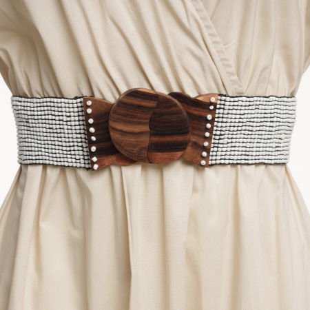 Curele & Centuri - Curea elastica cu margelute din sticla alba si catarama din lemn natural