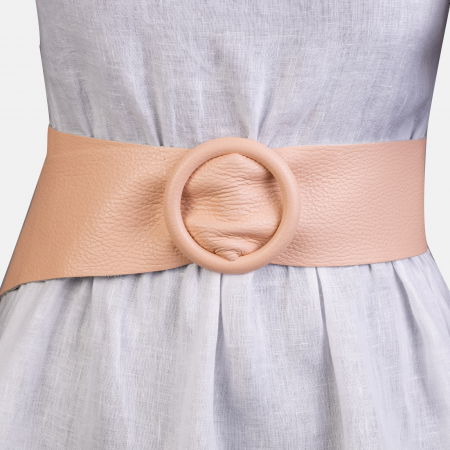 PROMOȚII - Curea roz pal din piele naturala cu latime de 7 cm, catarama rotunda imbracata in piele