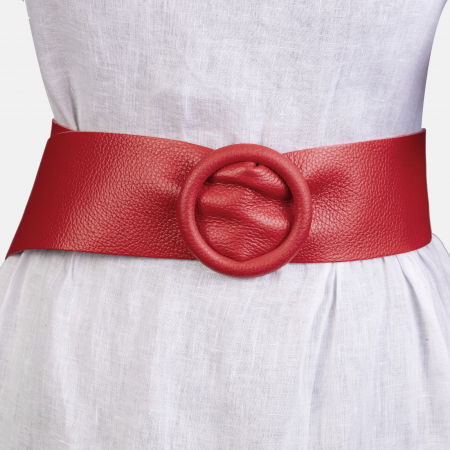Curea rosie din piele naturala cu latime de 7 cm, catarama rotunda imbracata in piele