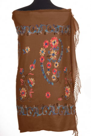 Eșarfe tip Cashmere - Esarfa cashmere cu model floral brodat pe fond maro