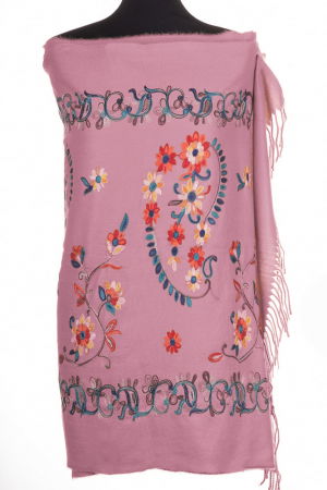 Esarfa cashmere cu model floral brodat pe fond roz inchis