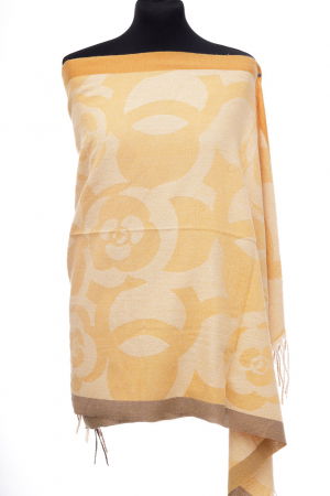 Eșarfe tip Cashmere - Esarfa casmir cu imprimeu floral stilizat pe fond galben