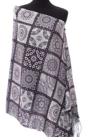 Esarfa casmir dreptunghiulara cu patrate modele marocane alb-negru