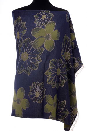 Eșarfe tip Cashmere - Esarfa casmir dubla fata cu flori mari verzi pe fond bleumarin