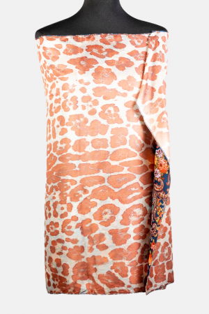 Esarfa cu doua fete, din matase cu fragmente din diferite medii [1]