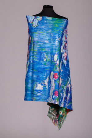 Esarfa cashmere cu doua fete imprimata cu reproducerea dupa "Fata cu umbrela" a lui Claude Monet [1]