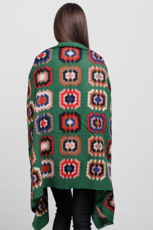 Esarfa din casmir cu motive florale stilizate pe fond verde [1]