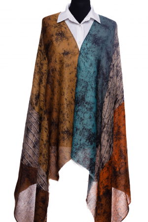 Eșarfe din Bumbac - Esarfa din vascoza cu joc de linii si forme geometrice in nuante de maro si caramiziu