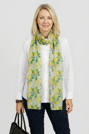 NOU IN SHOPIKA - Esarfa dreptunghiulara cu doua fete, din matase, cu imprimeu fresh cu lamai pe fond verde menta