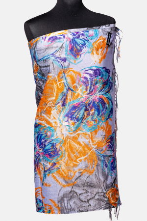 Eșarfe tip Cashmere - Esarfa cashmere cu fir din lurex, flori stilizate pe fond lila