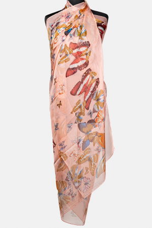 ACCESORII DAMĂ - Esarfa dreptunghiulara tip pareo, cu fluturi pe fond roz deschis, din matase si vascoza