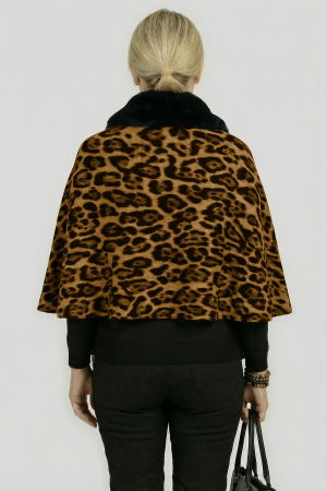 Eșarfă eleganta cu blăniță ecologică pe centru și franjuri, imprimeu animal print negru si camel [1]