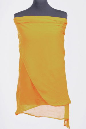 Esarfa galben mustar, dreptunghiulara si colturi alungite, din bumbac si matase [1]