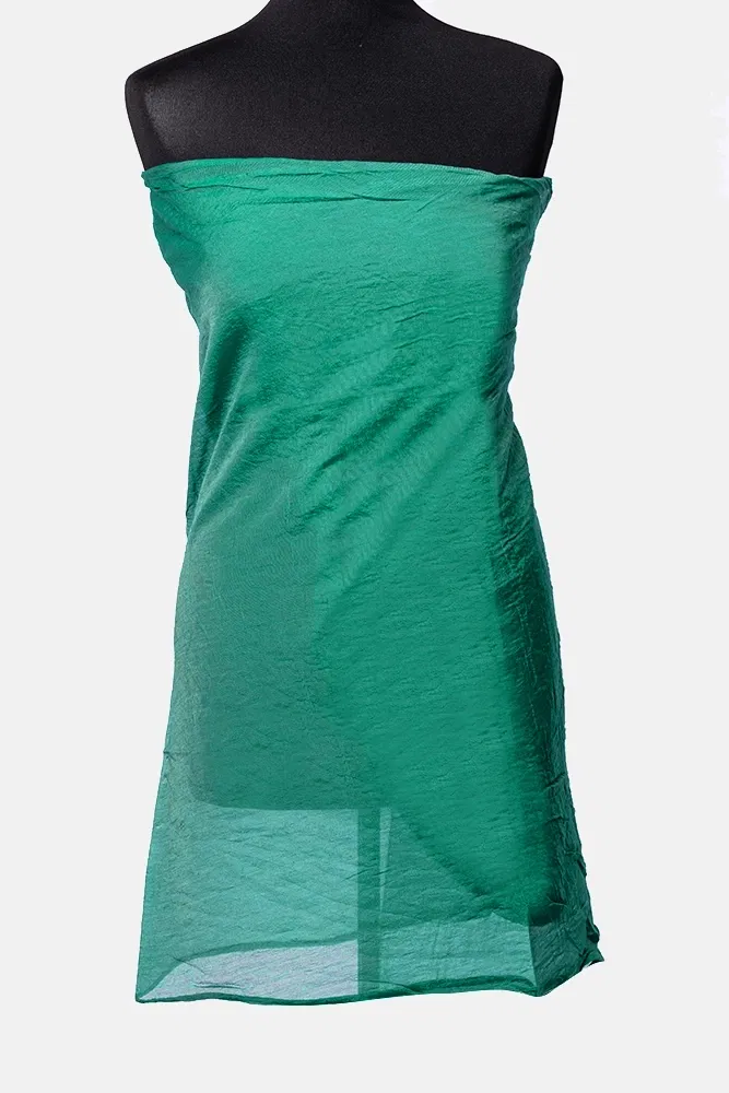 Esarfa verde, dreptunghiulara, alungita in colturi, din bumbac si matase [1]