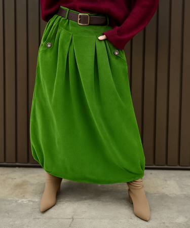 Fuste din Catifea Reiata - Fusta balon din catifea reiata cu curea si elastic lateral la baza, verde deschis