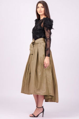 Fusta camel deschis, cu trena, ampla, din tafta [1]