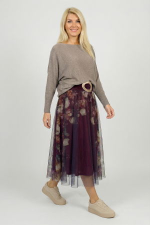 Fuste Elegante - Fusta clos din tulle cu imprimeu lateral floral in nuante de visiniu