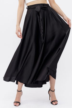 Fusta neagra din satin, cu elastic si cordon in talie [1]