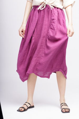 Fusta din in mov, in colturi, cu aspect de salvari [1]