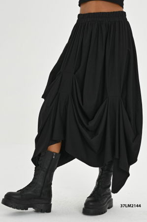 Fusta ampla in colturi, cu falduri, din vascoza neagra [2]