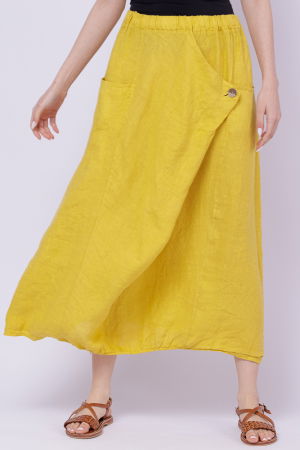 Fusta larga din in cu un colt prins, galbena [1]