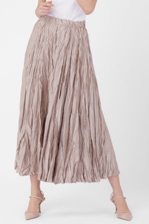Fuste Casual - Fusta lunga, ampla, creponata, lucios-satinata, bej