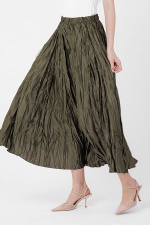 Fusta lunga, ampla, creponata, lucios-satinata, kaki [3]