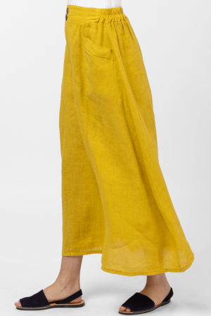 Fusta lunga din in, cu doi nasturi de lemn pe talie, galbena [1]