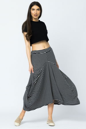 Fusta lunga in colturi, din tricot subtire de vascoza, dungi alb-bleumarin [3]