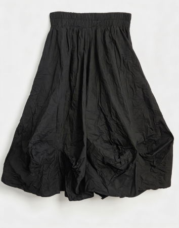 Fusta midi ampla cu fronseuri si buzunare din tafta de vascoza, neagra [1]