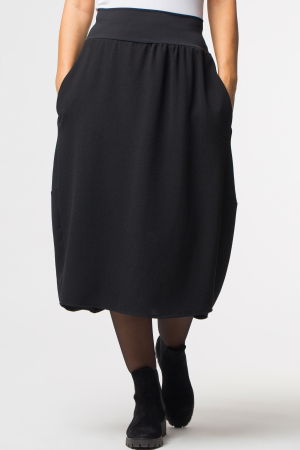 Fuste masuri mari - Fusta neagra tip lalea din vascoza