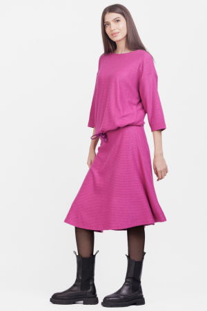 Fusta midi clos din jerseu embosat de vascoza, magenta [2]