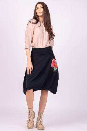 Fuste din Bumbac - Fusta bleumarin din jerseu, midi, tip lalea, cu imprimeu maci rosii stilizati